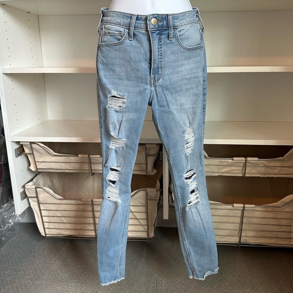 Women’s Hollister Cropped Skinny Jeans